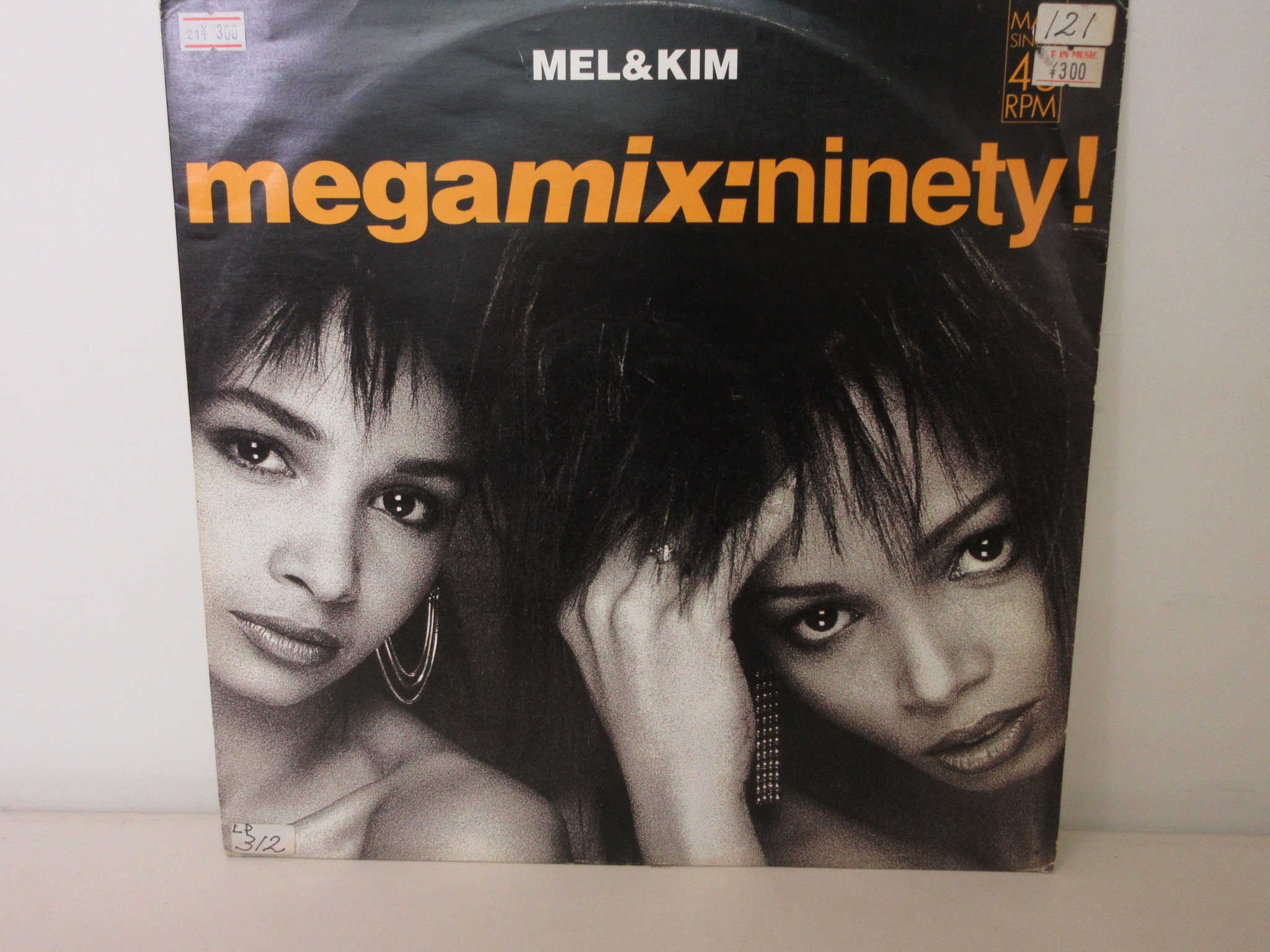 Mel & Kim   Megamix: Ninety!    輸入盤 INT 125.769  4006751257690