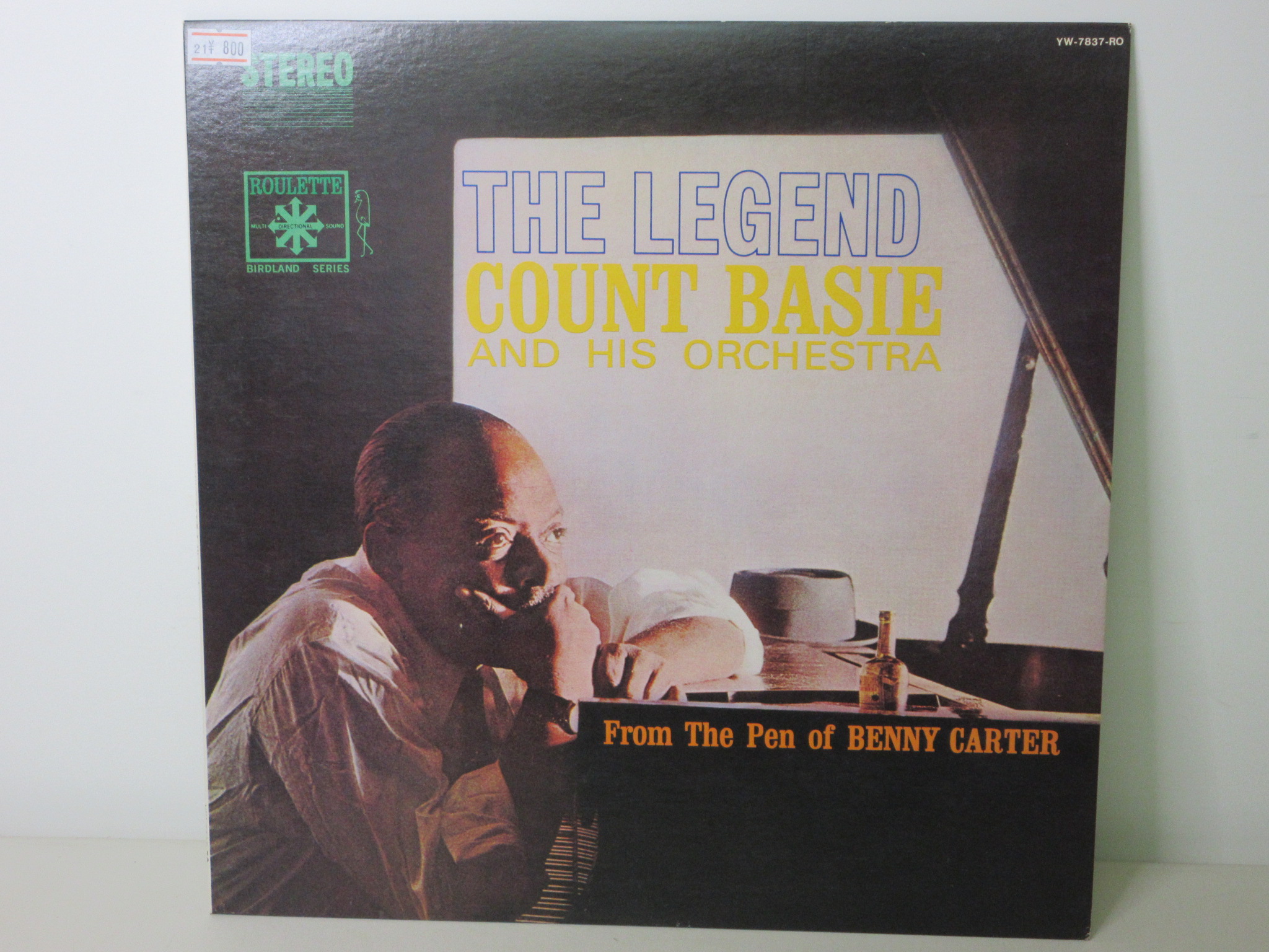 Count Basie & His Orchestra, Count Basie - The Legend - From The Pen Of Benny Carter [YW-7837-RO]